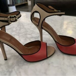 Givenchy heels size 81/2